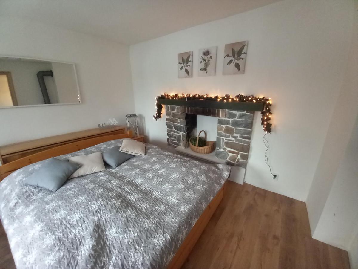 Chalupa Nela Apartmany Haj U Loucne Pod Klinovcem Лоучна-под-Клиновцем Экстерьер фото